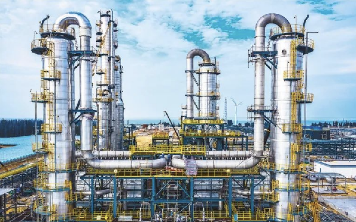 世界最大单体PC建成，二期拟再投130亿