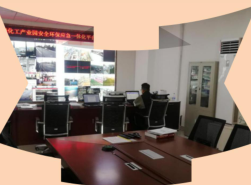 兢兢业业扎根一线 共同努力共创辉煌