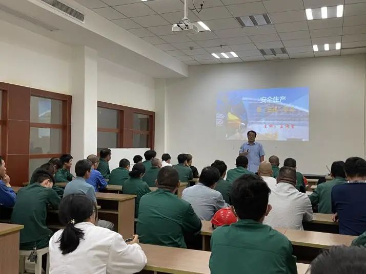 安全生产月丨“纸上谈兵”不如“躬行实践”，盛安学校在等你